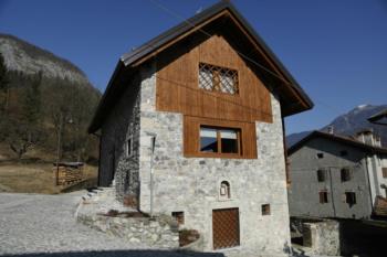 Cjase dai Fornasirs 1 e 2 alloggio dell'Albergo Diffuso per soggiorni in montagna  